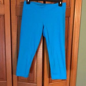 Under armor work out 3/4 pants